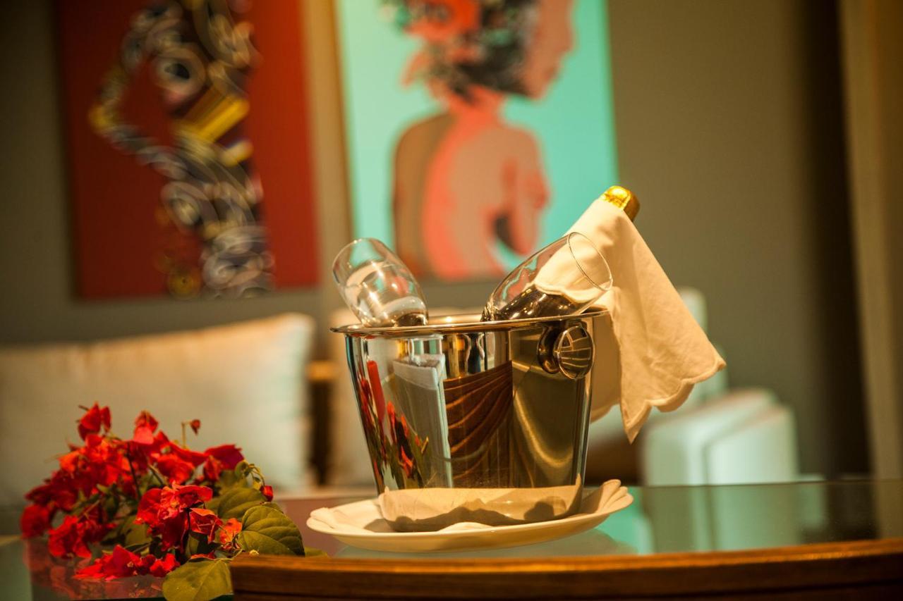 Carmel Cumbuco Resort Exterior photo Champagne bucket